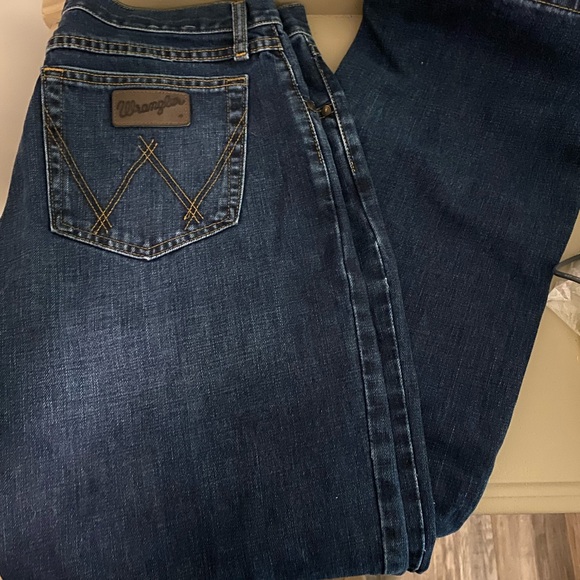 Men’s Wrangler Jeans - Picture 3 of 3